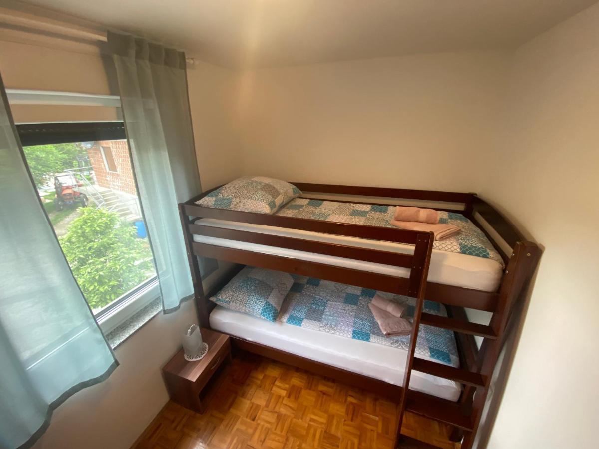Apartment Konavec 코바리드 외부 사진